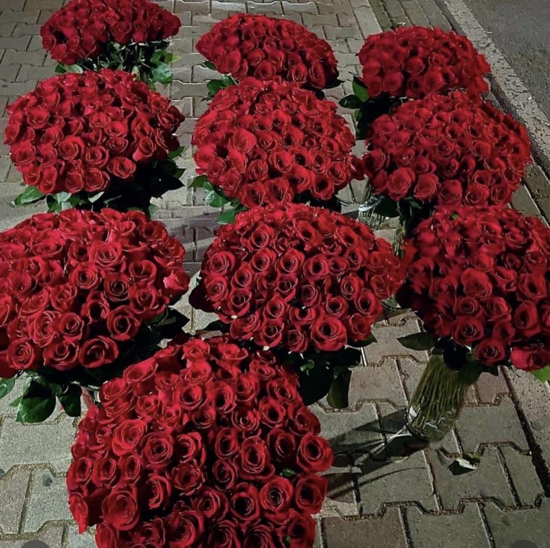 1000 Kenya Imported Red Roses