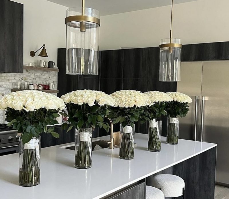 500 White Roses