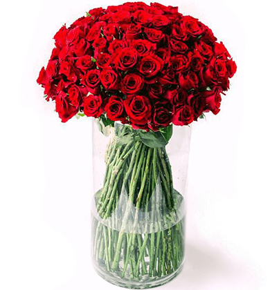 100 Red (In A Vase)