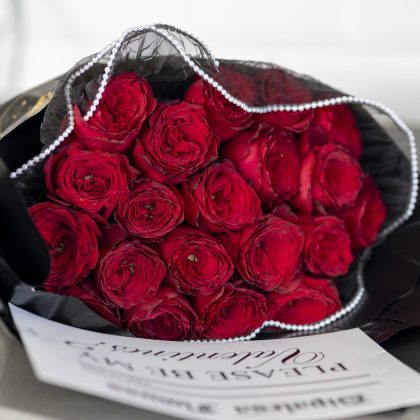 20 Red Imported Roses