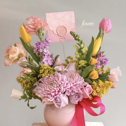 Blushing Vase